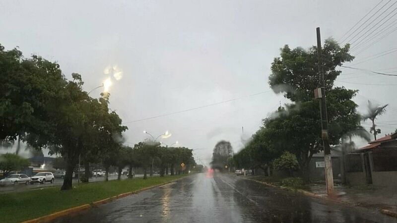 Ilustração da notícia Sexta começa chuvosa em São Gabriel e frente fria pode trazer temporais na região norte